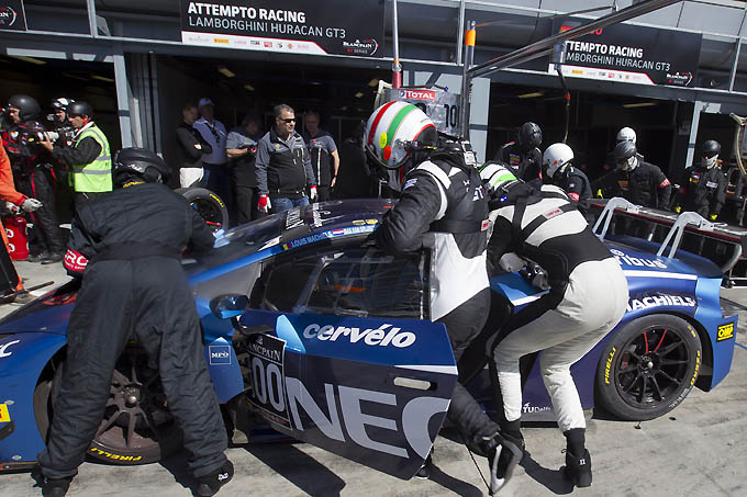 Lambo pitstop NEC Lamborghini Huracan